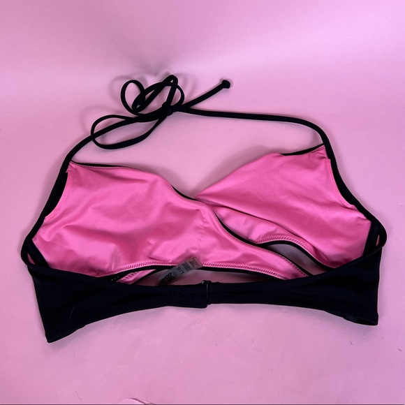 ❌SOLD-VINTED❌ PINK Victoria’s Secret Crossover Embellished Bikini Top - Picture 3 of 6